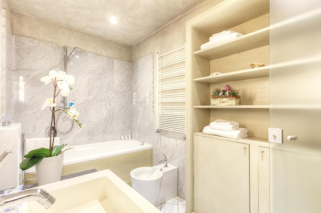 Duomo Suite Central Home Флоренция Екстериор снимка